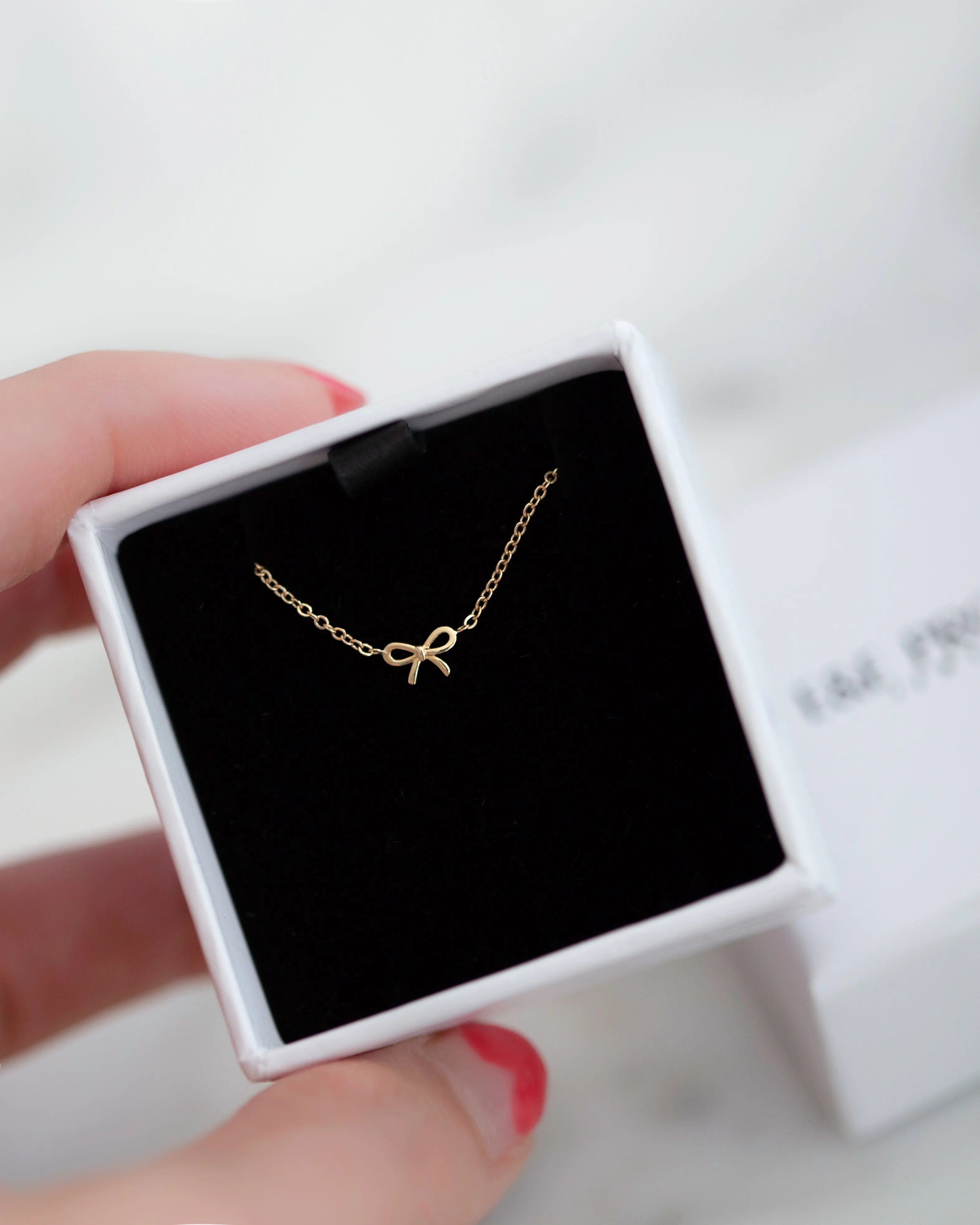 14k Gold Dainty Bow Necklace