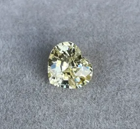 2.03 crt Yellow Sapphire/ / pale yellow sapphire/ Yellow theme/ Yellow favourite/ custom ring/ Engagement Ring/ yellow stone