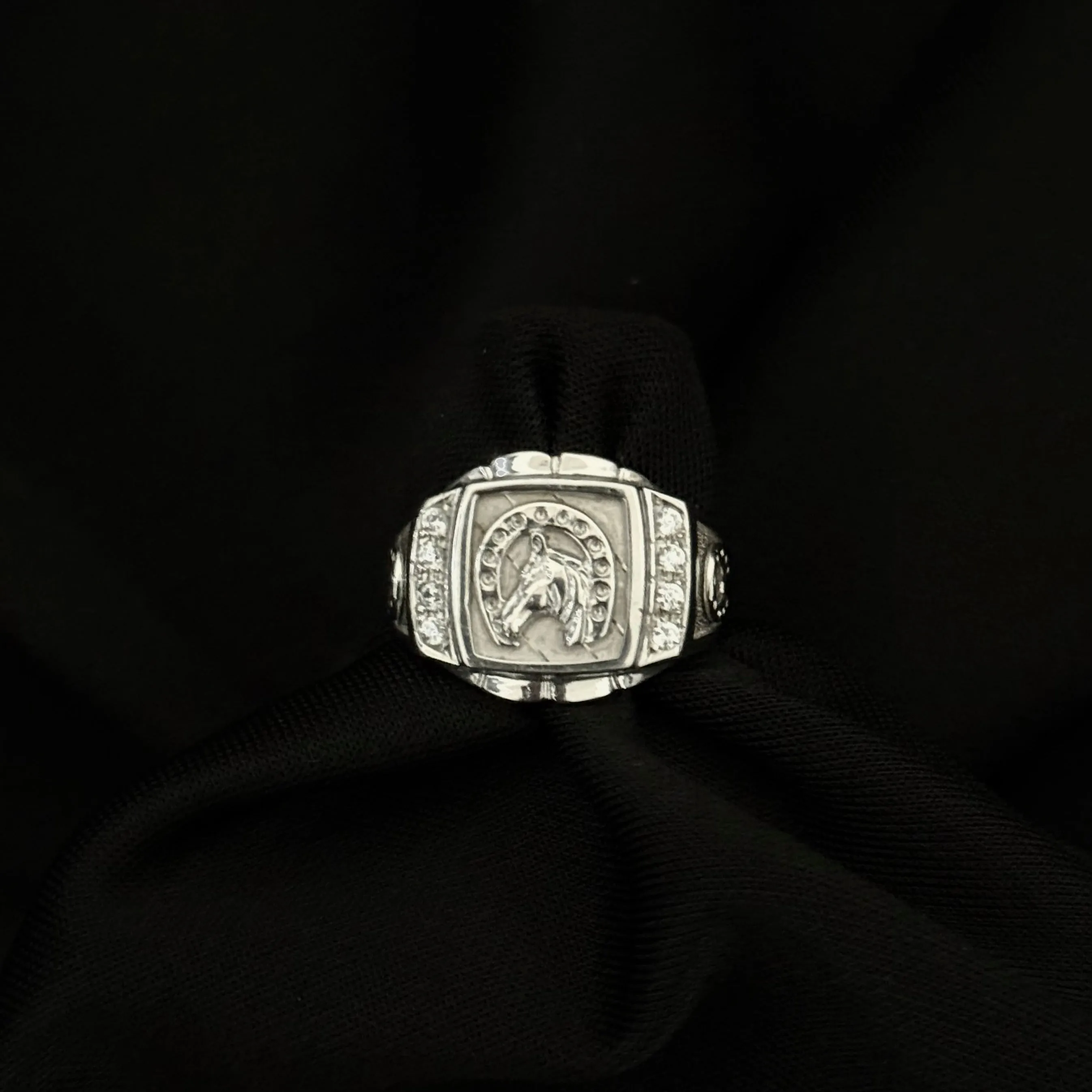 925 Silver Horse Ring 08