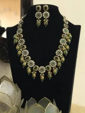 Antique Flower Motif Semi Precious Set