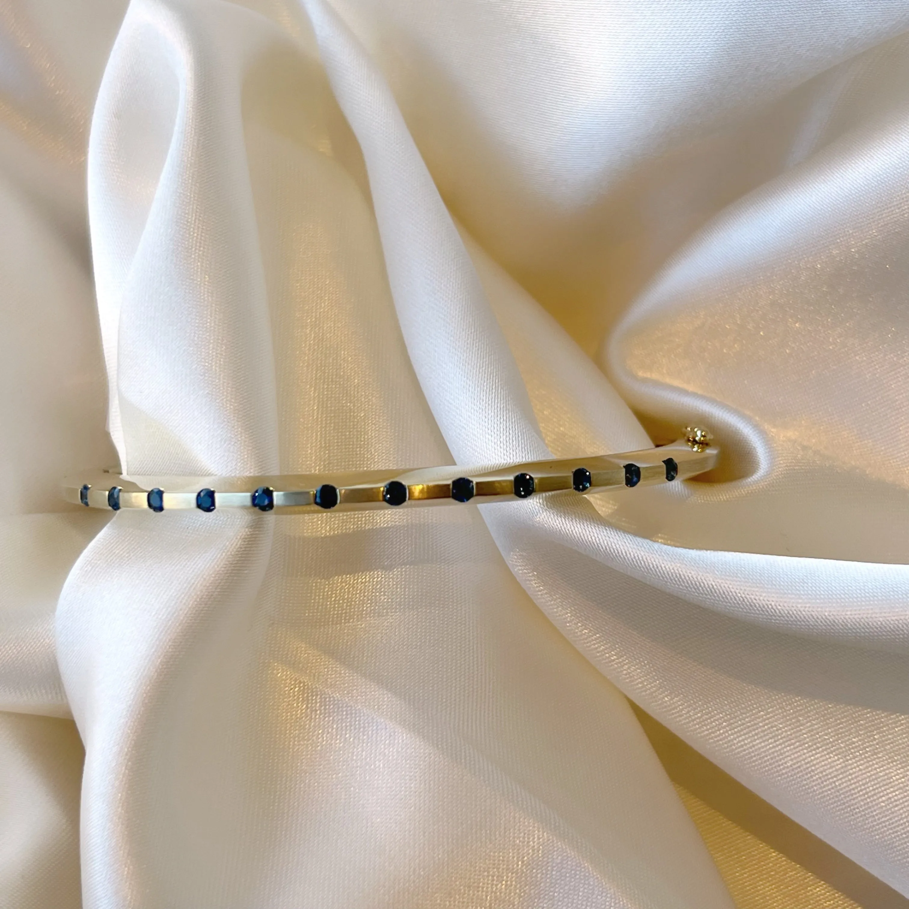 Breuning Sapphire Hinged Bracelet