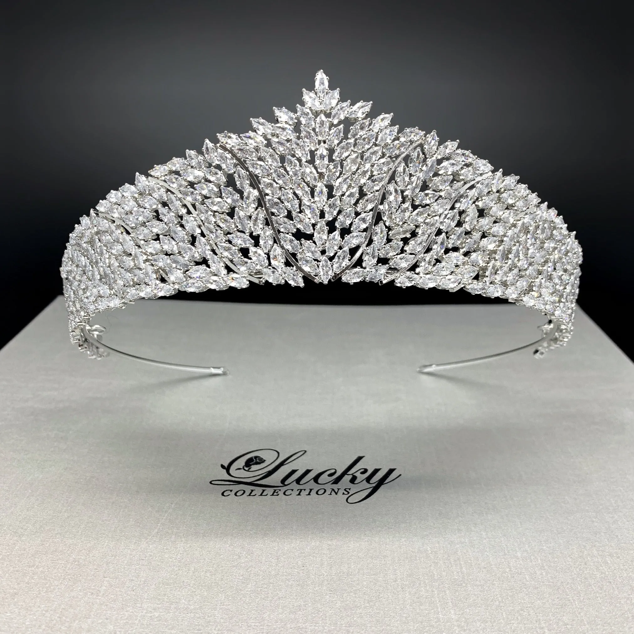 Bridal Tiara, Quince Crown, Quinceanera Tiara, Headpiece for Bride, Crystal Headpiece for 15 Anos
