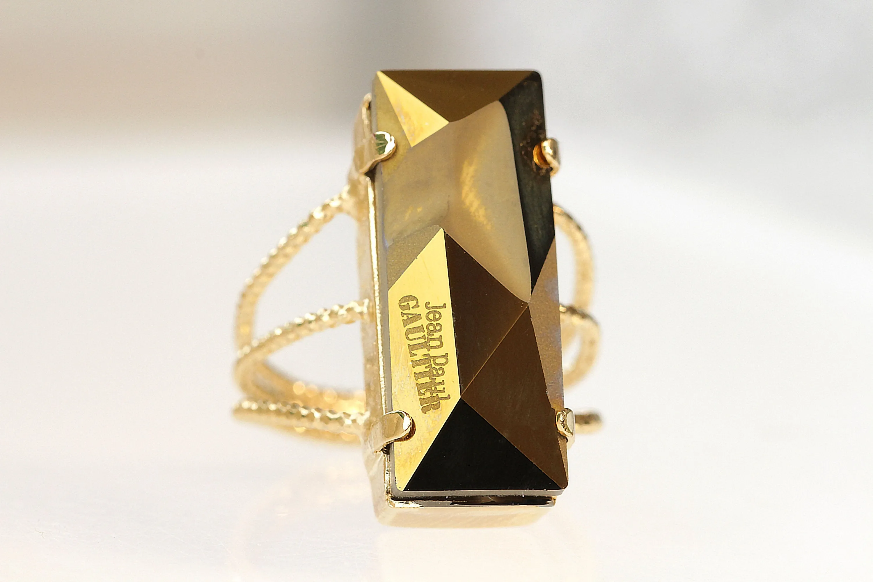 BRONZE GOLD RING