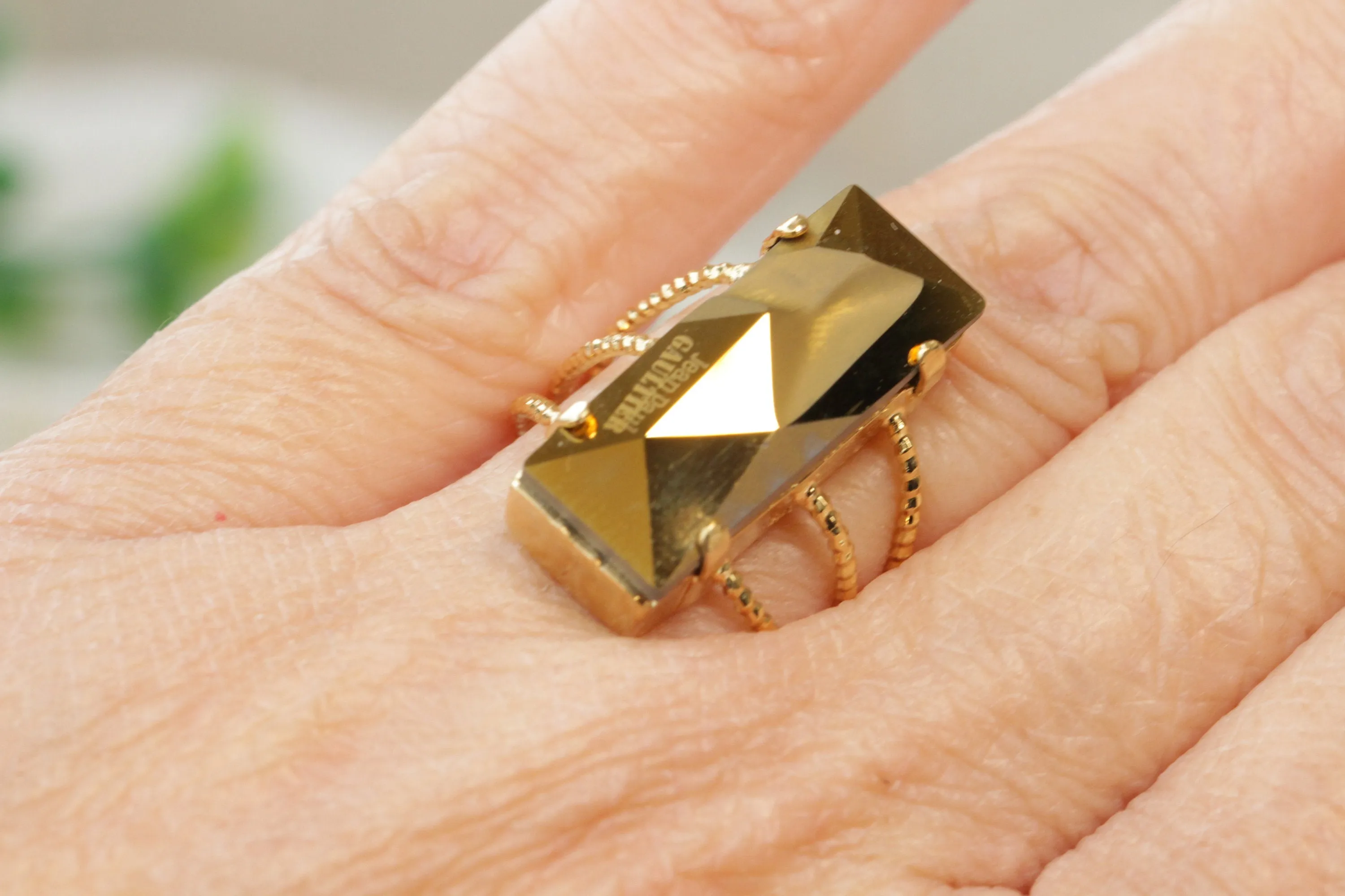 BRONZE GOLD RING