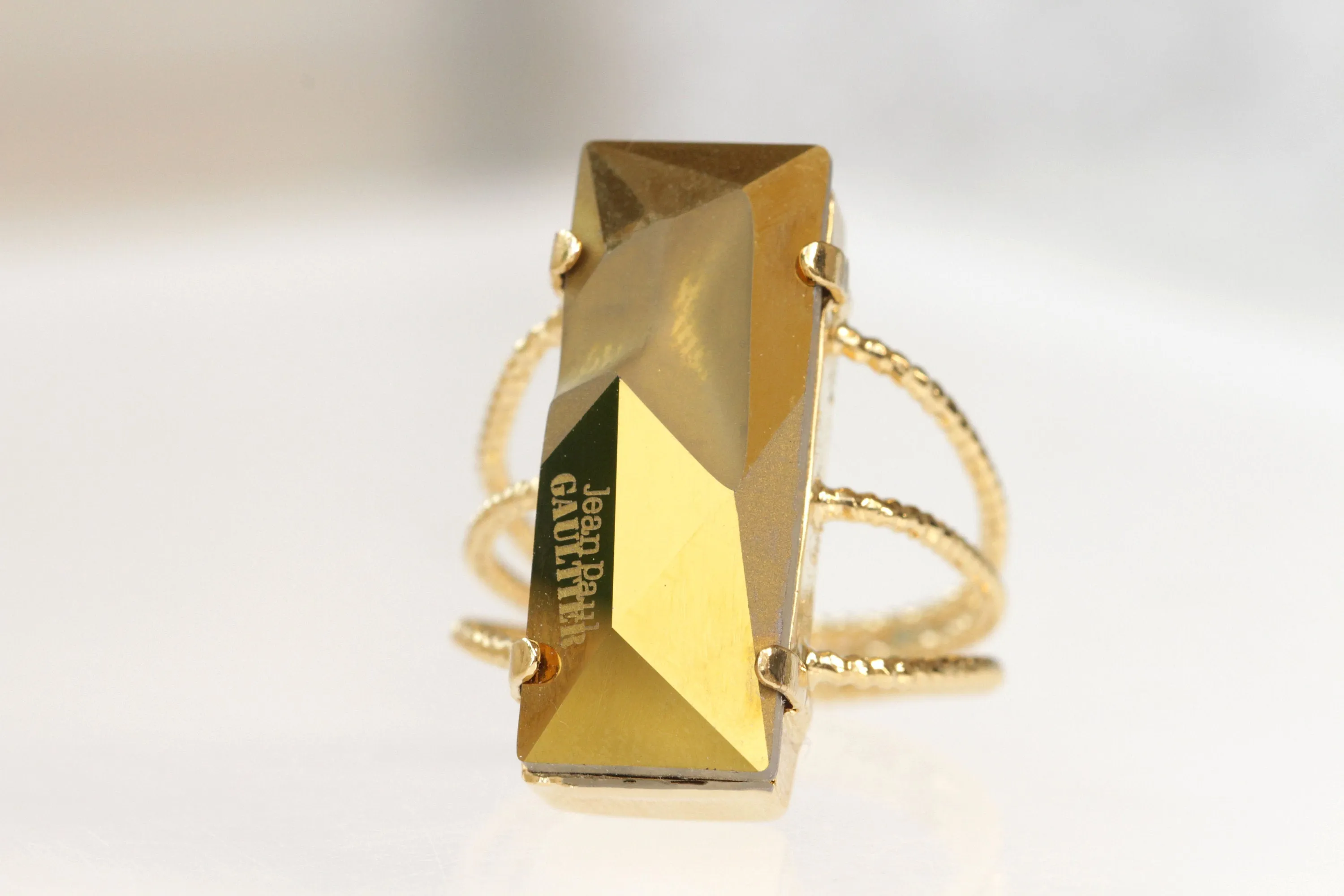 BRONZE GOLD RING