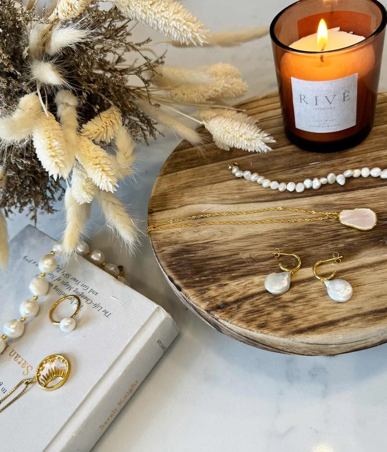 Chunky Pearl Necklace - Statement Piece for Elegance and Sophistication