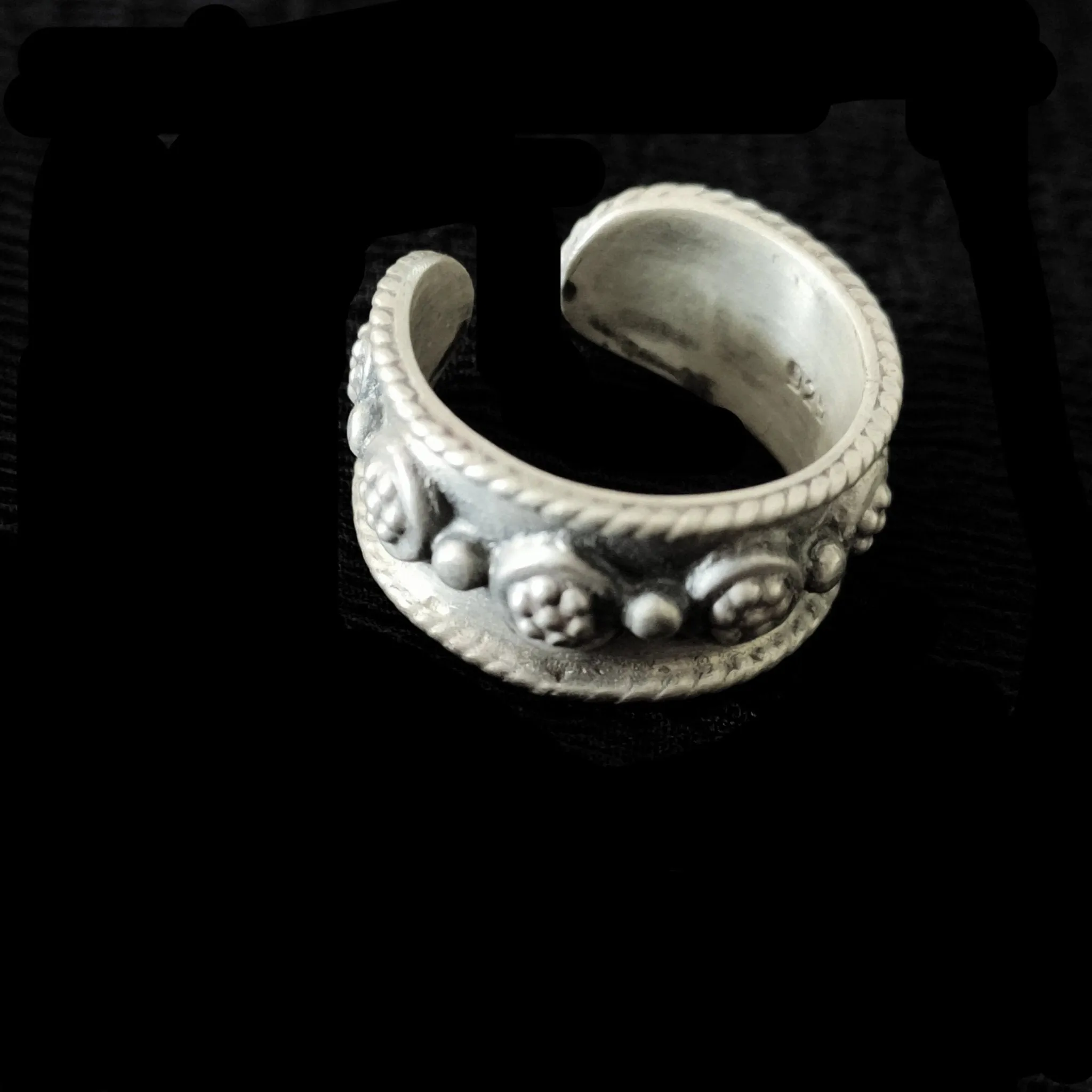 Circlet Toe Ring