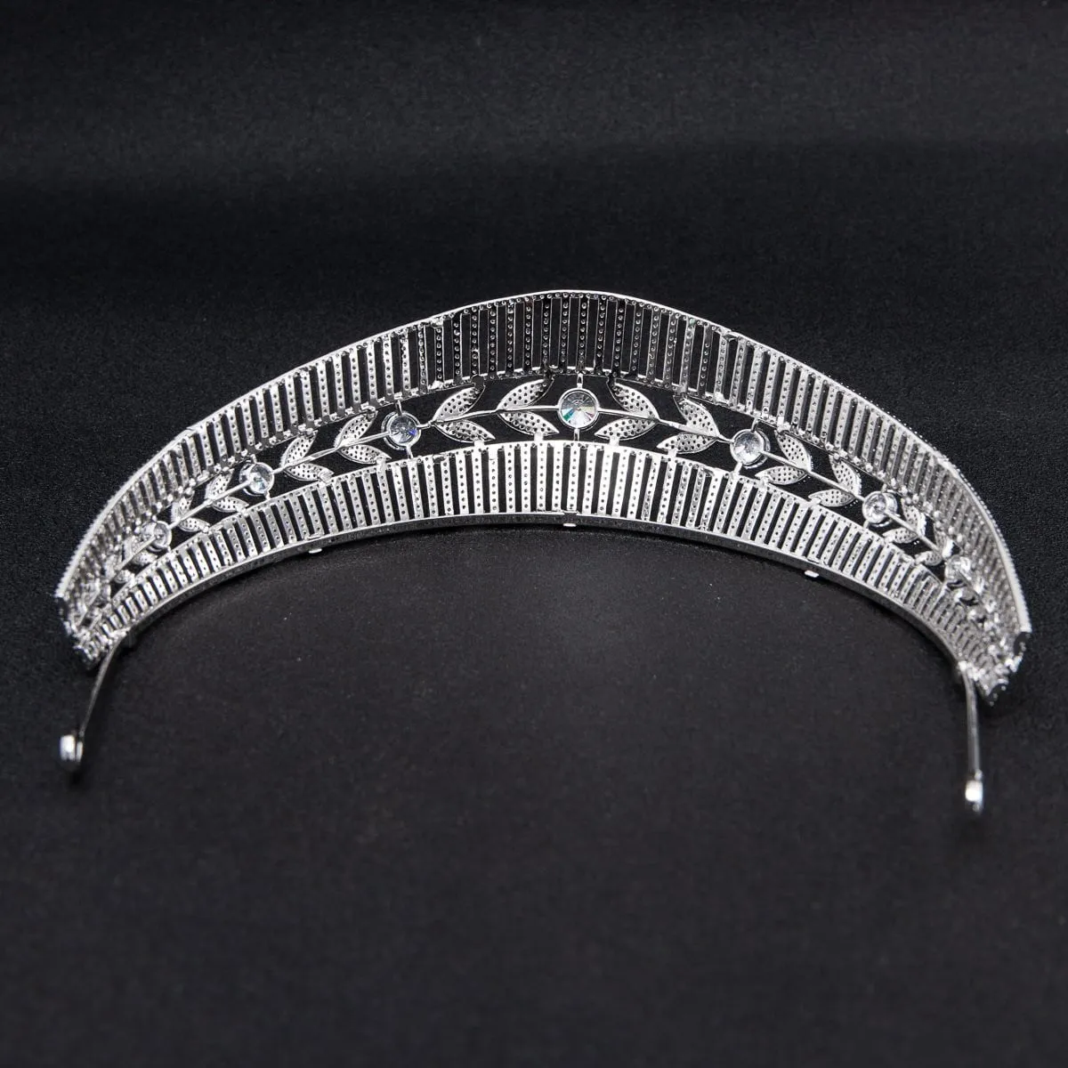 Classic Zirconia Royal Replica Tiara,Silver Wedding Leaves Hair Accessories CH10222