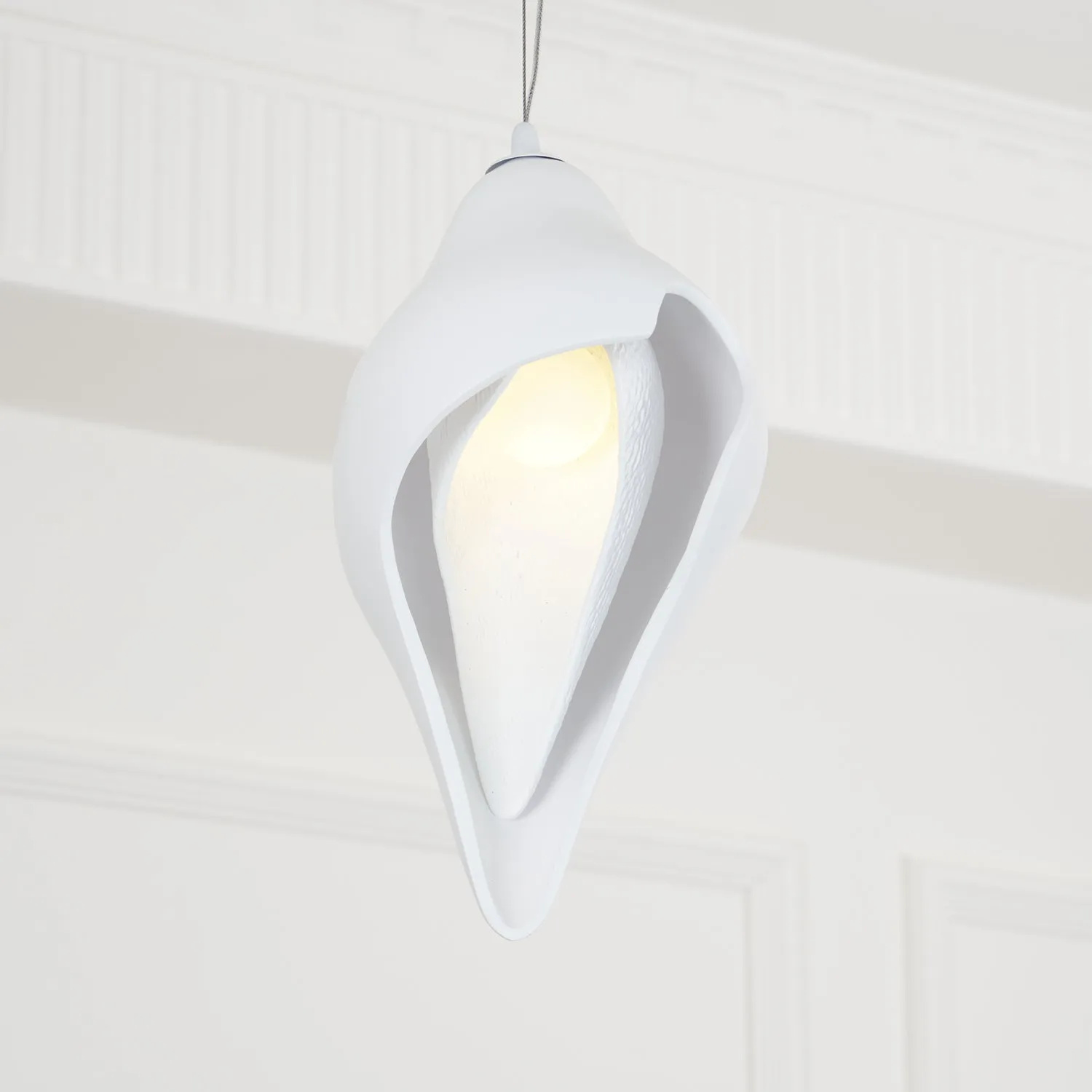 Conch Resin Pendant Lamp