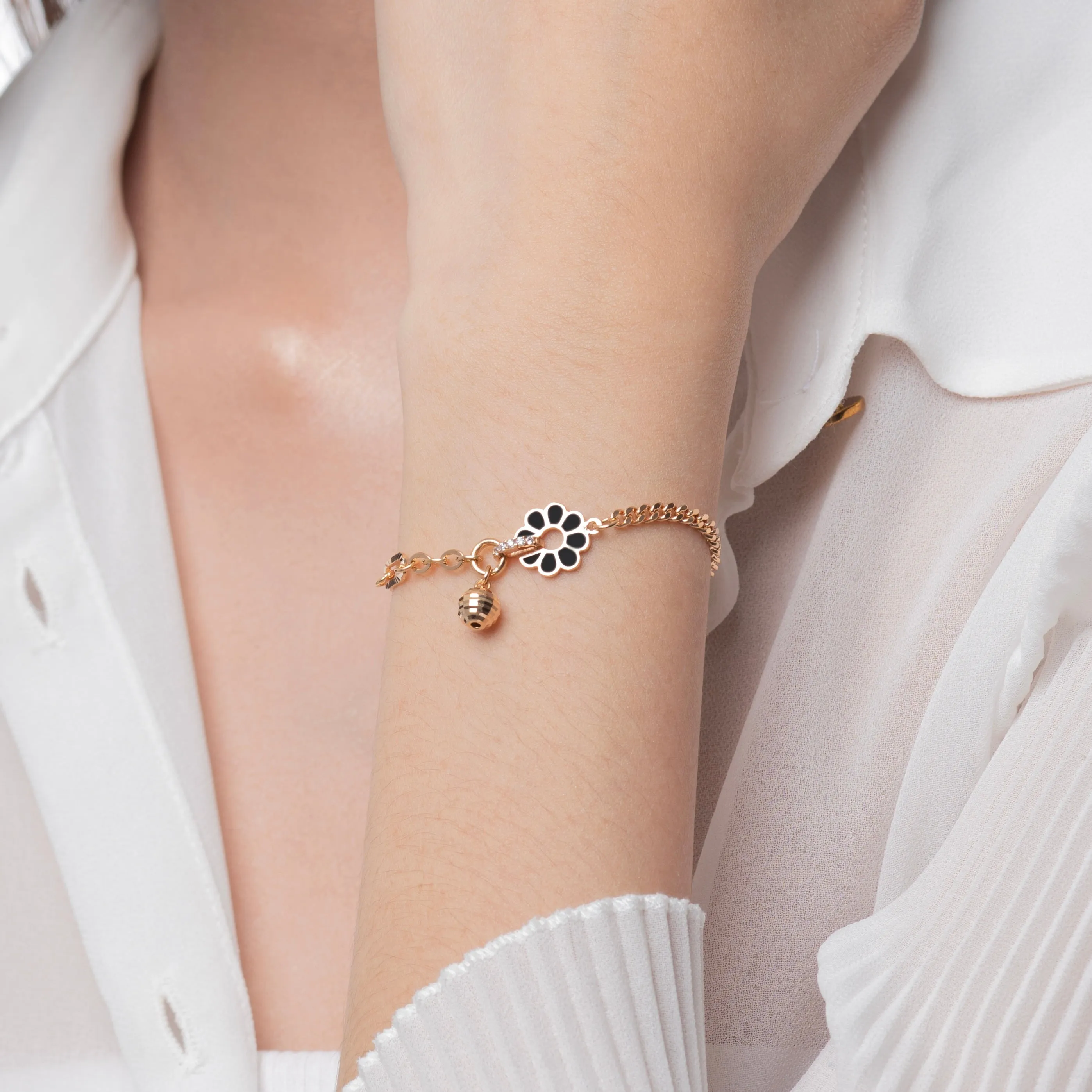 Dakota Black Flower Bracelet