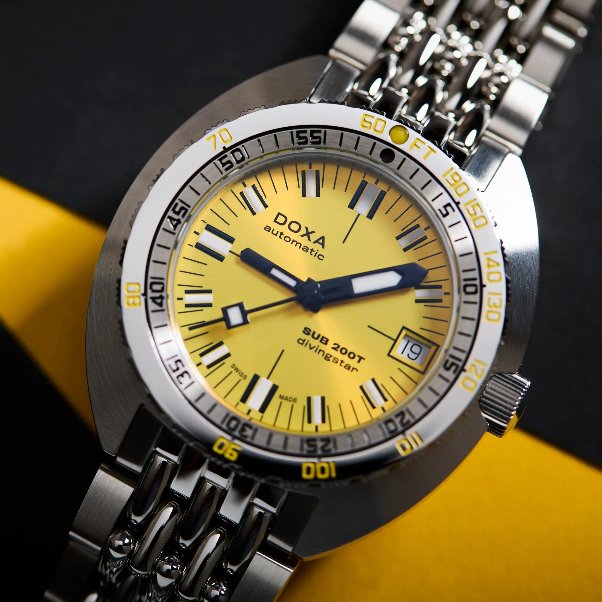 Doxa 200 T - Divingstar (Yellow) Sunray Dial