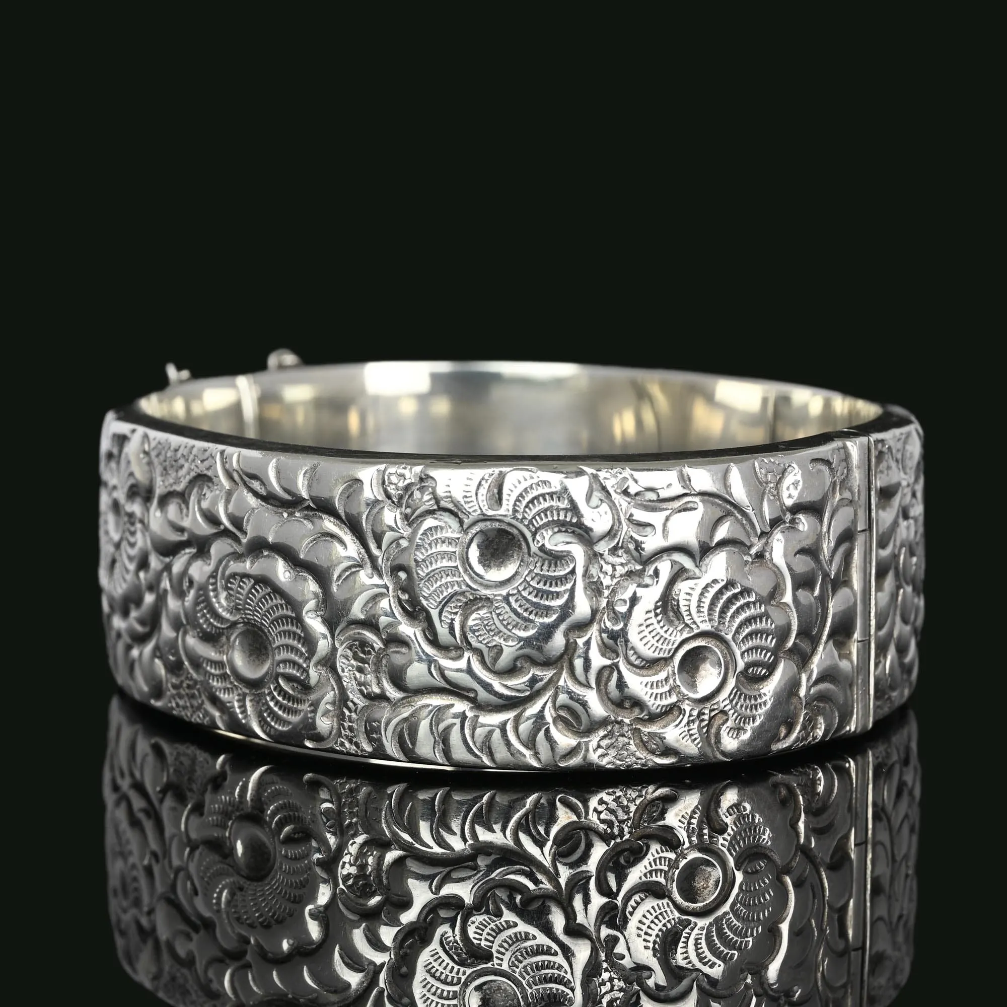 English Wide Floral Engraved Silver Bracelet Bangle