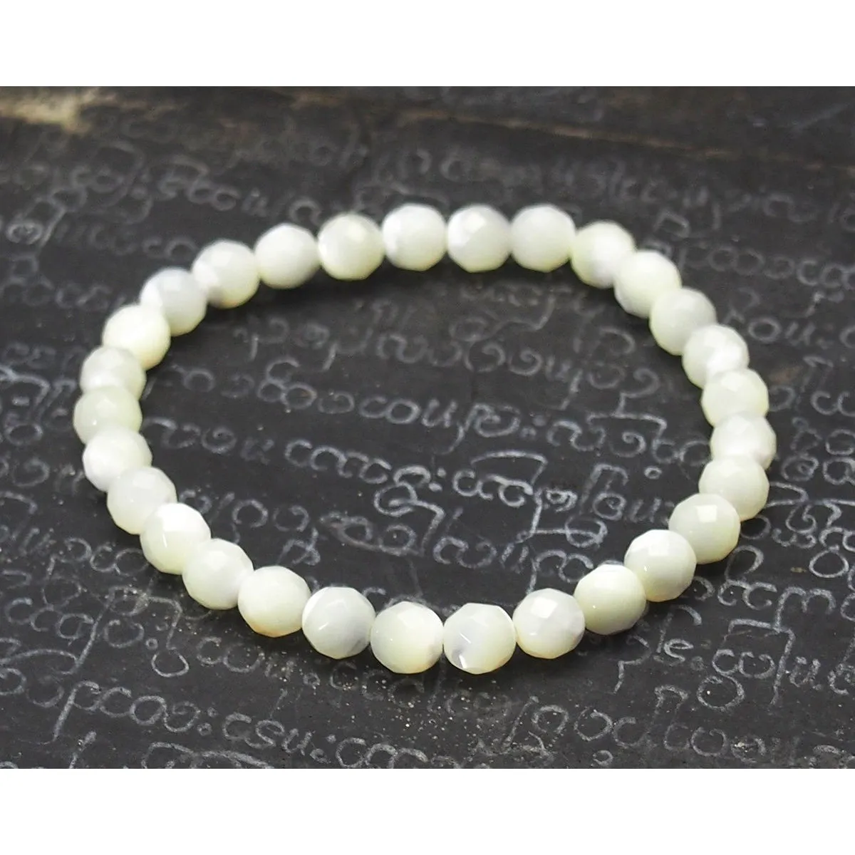 Faceted Mother of Pearl Stretch Bracelet
