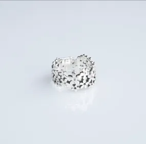 Flower Garden Ring,  .925 Sterling Silver Chunky Flower Outline Waterproof Band Ring