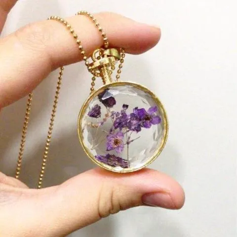Fresh Pressed dried real Flowers, simple Vintage Long Chain Crystal Round Pendant Necklace jewelry
