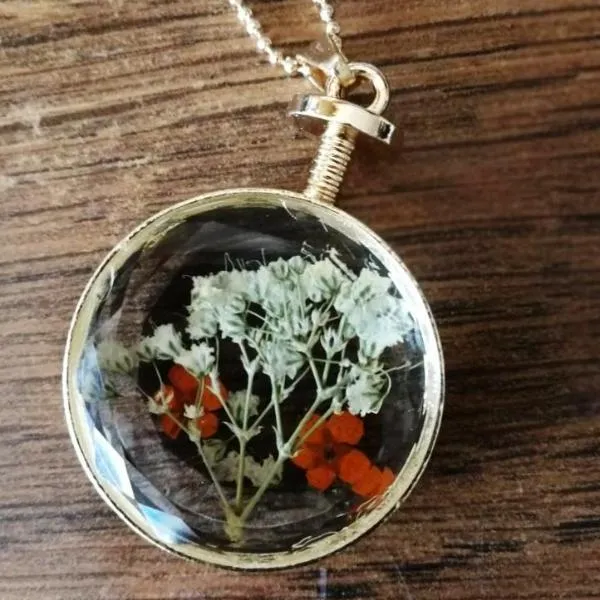 Fresh Pressed dried real Flowers, simple Vintage Long Chain Crystal Round Pendant Necklace jewelry
