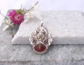 Garnet Pendant made of Silver-Dragon Head Inlaid with Stone