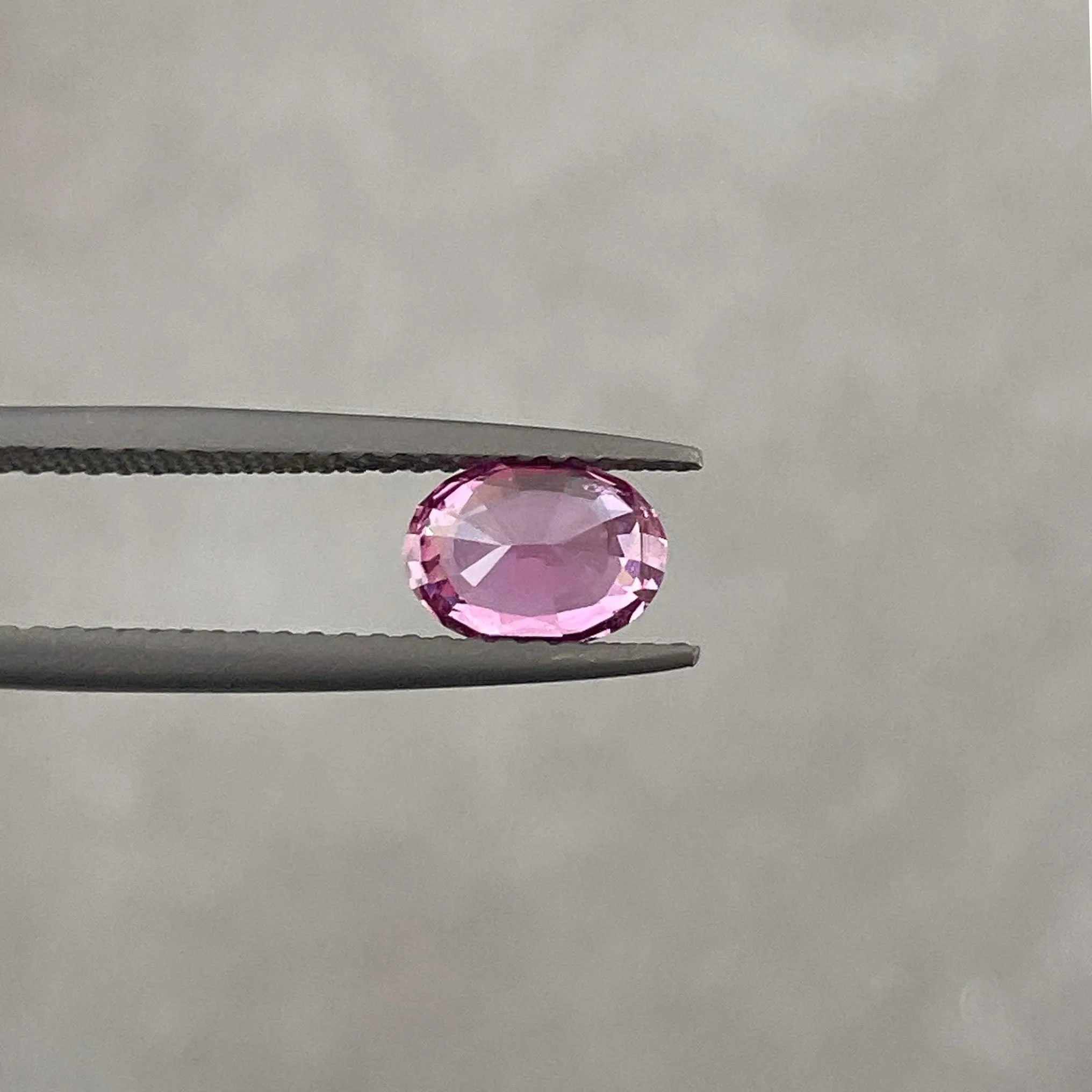 gemstone pink sapphire 1.08 crt ceylon madagascar pink oval sapphire, Loose Gemstone Cut, Loose Sapphire Gemstone