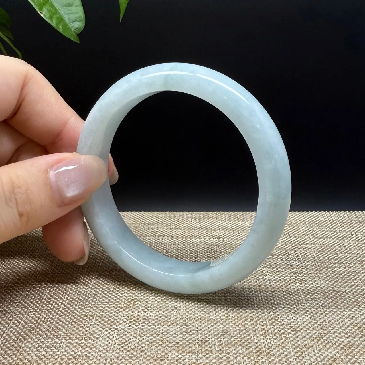 Genuine Burmese Green Jade Jadeite Bangle Bracelet ( 52.7mm )