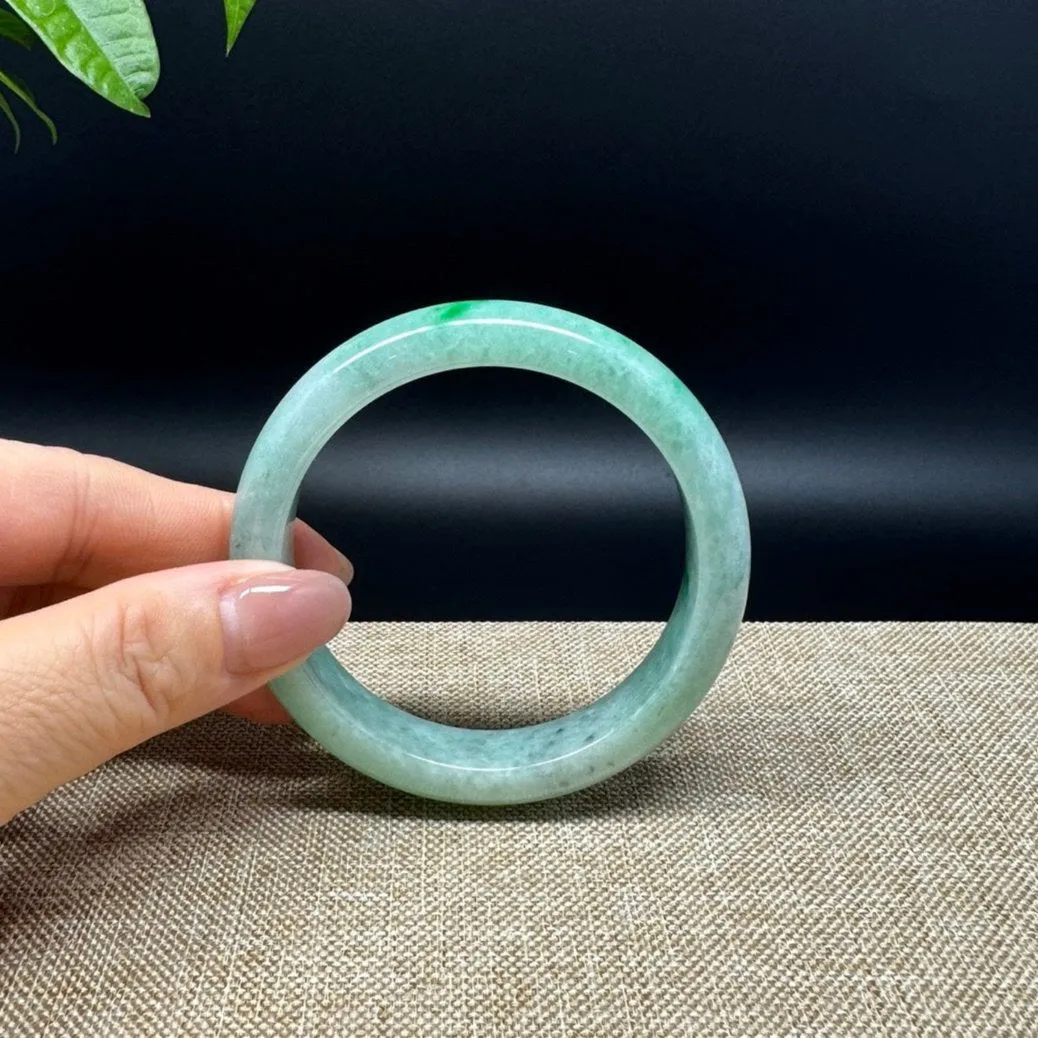 Genuine Burmese Green Jade Jadeite Bangle Bracelet ( 56.3mm )