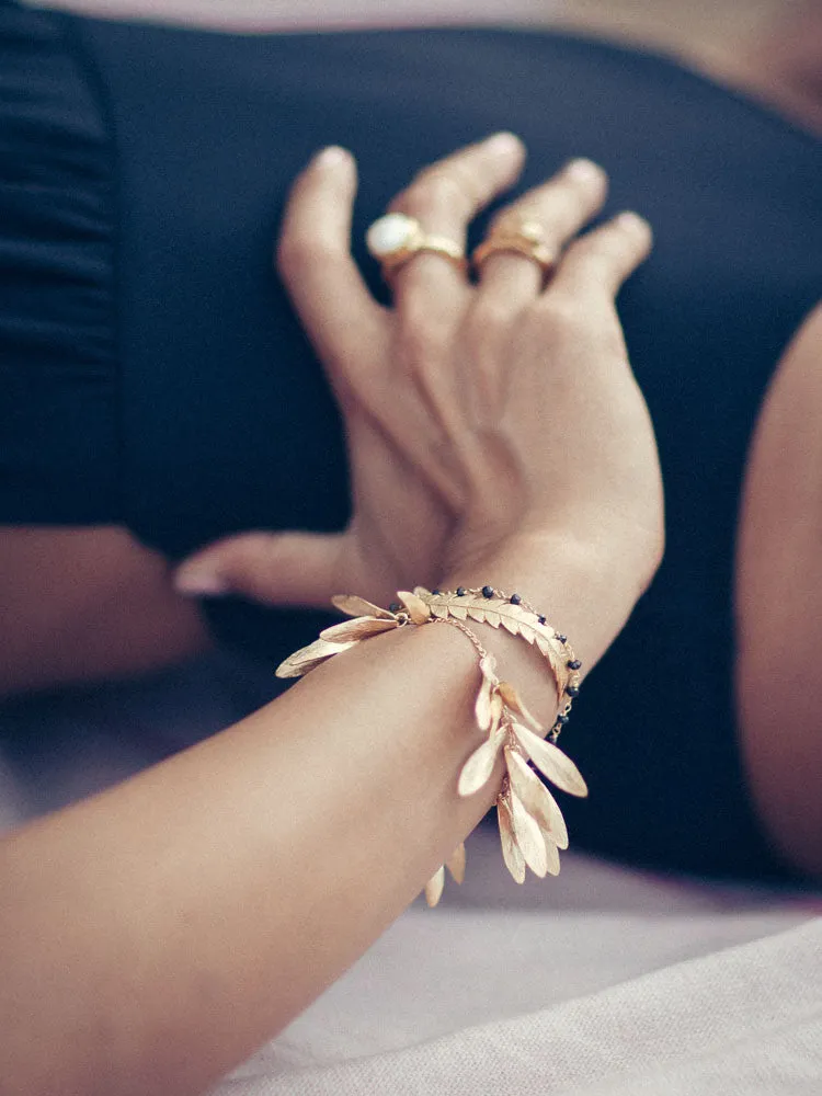 Gold Leafy Jingle Bracelet