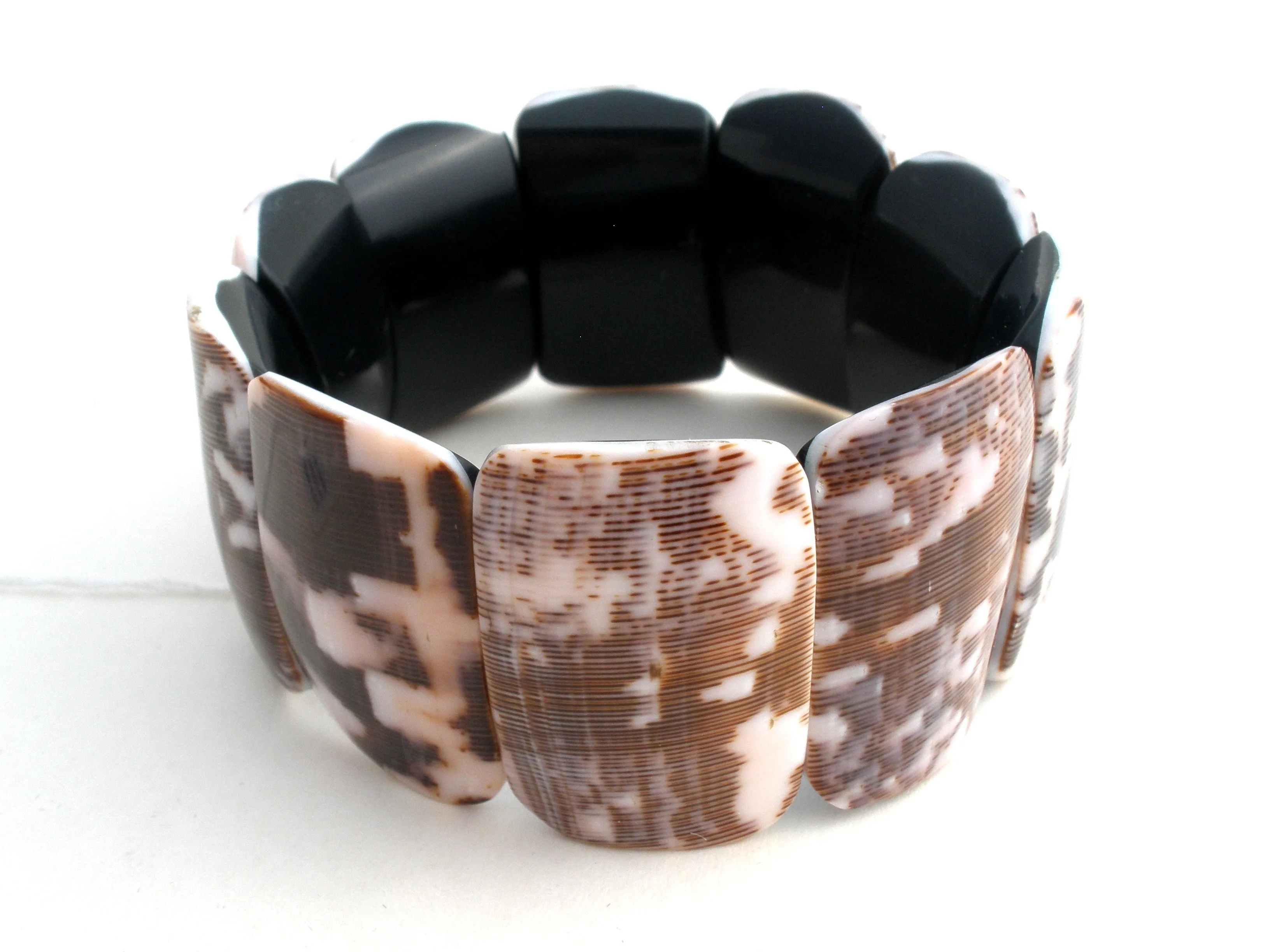 Lee Sands Wide Shell Bracelet