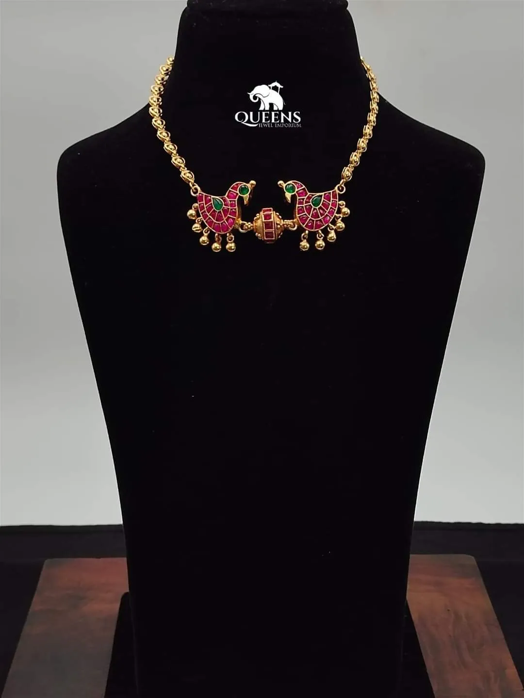 MAANASI KEMP NECKLACE