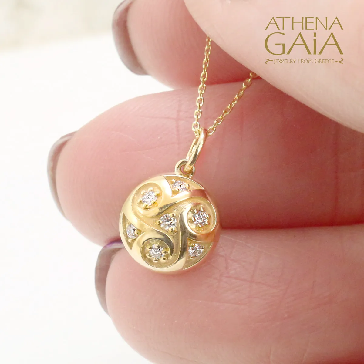 Mythical Argonaut Pendant with Necklace