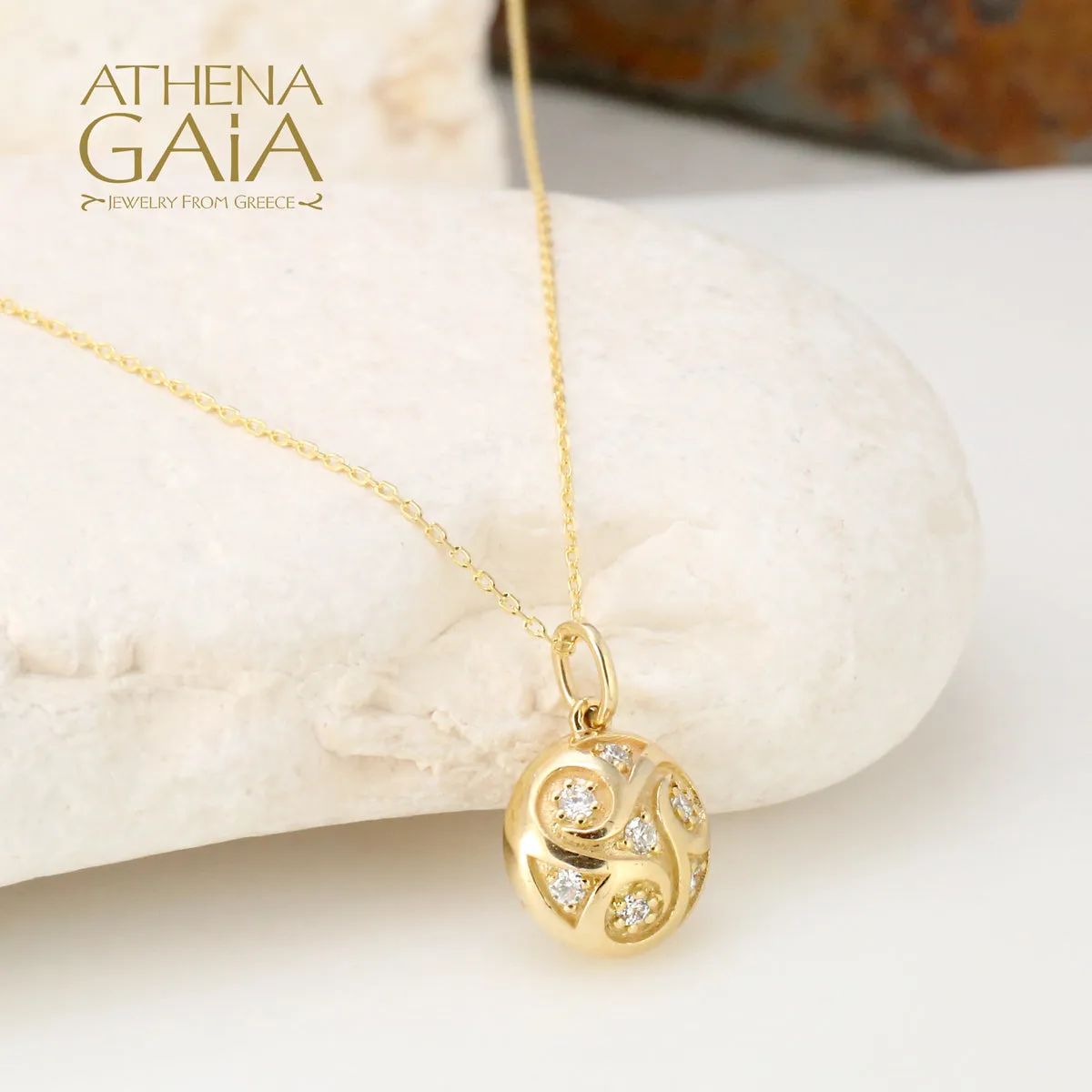 Mythical Argonaut Pendant with Necklace