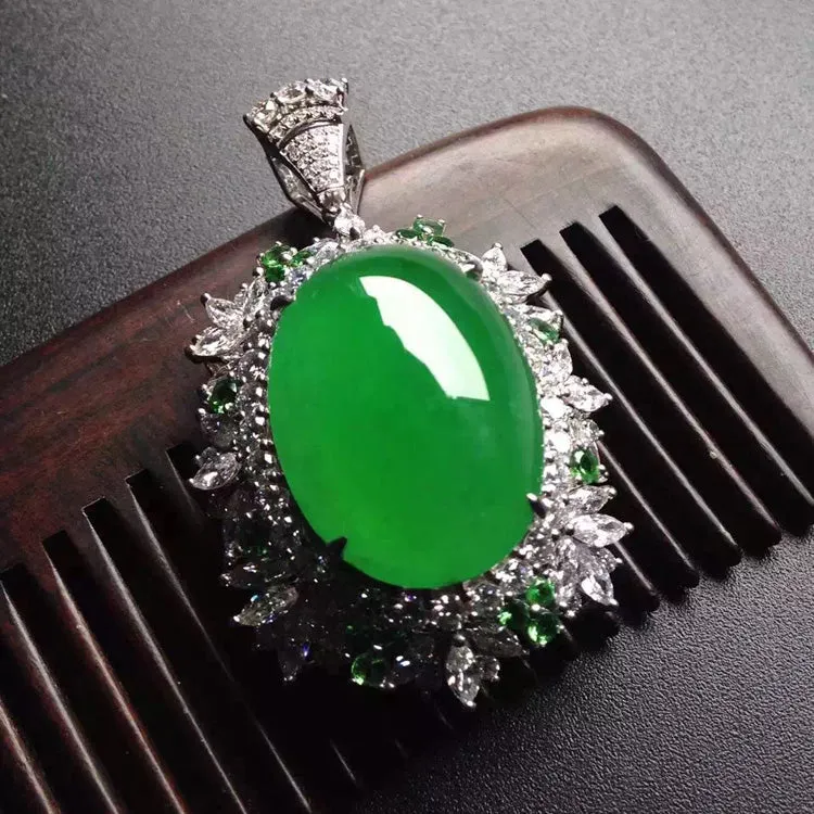 Natural Jade Pendant Jadeite Gold Pendant PT190