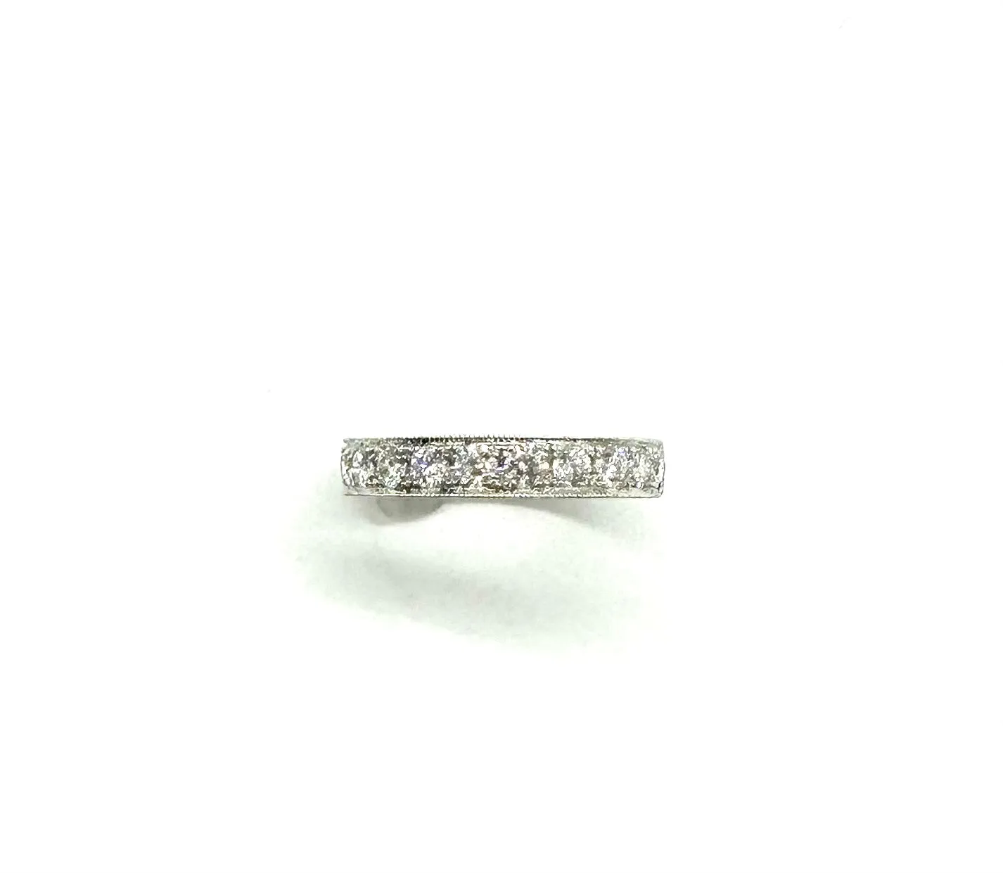 *New 80 Ptw Channel Set Diamond Band