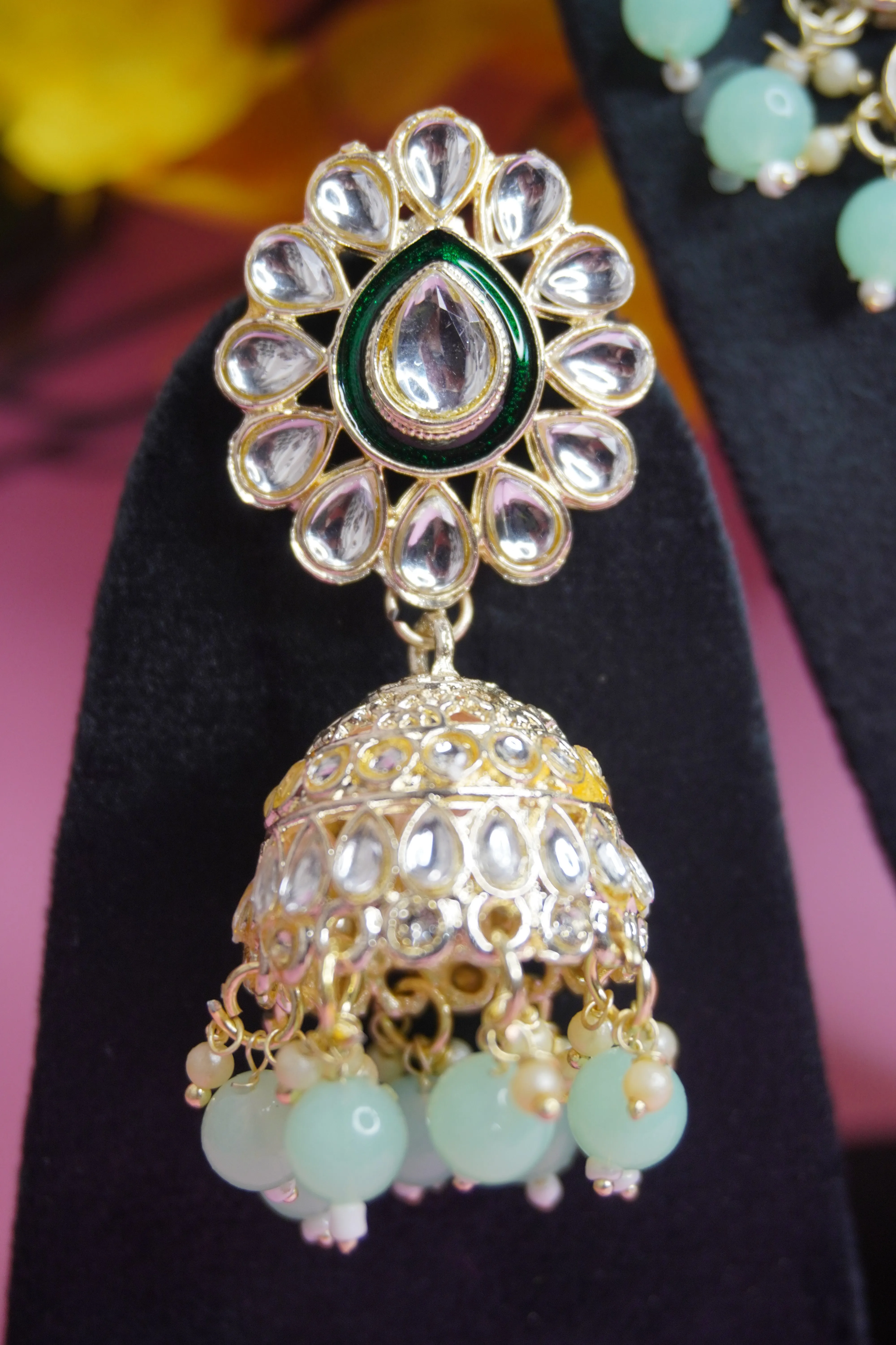 Pista green Heavy kundan necklace with Earring & Maang Tikka