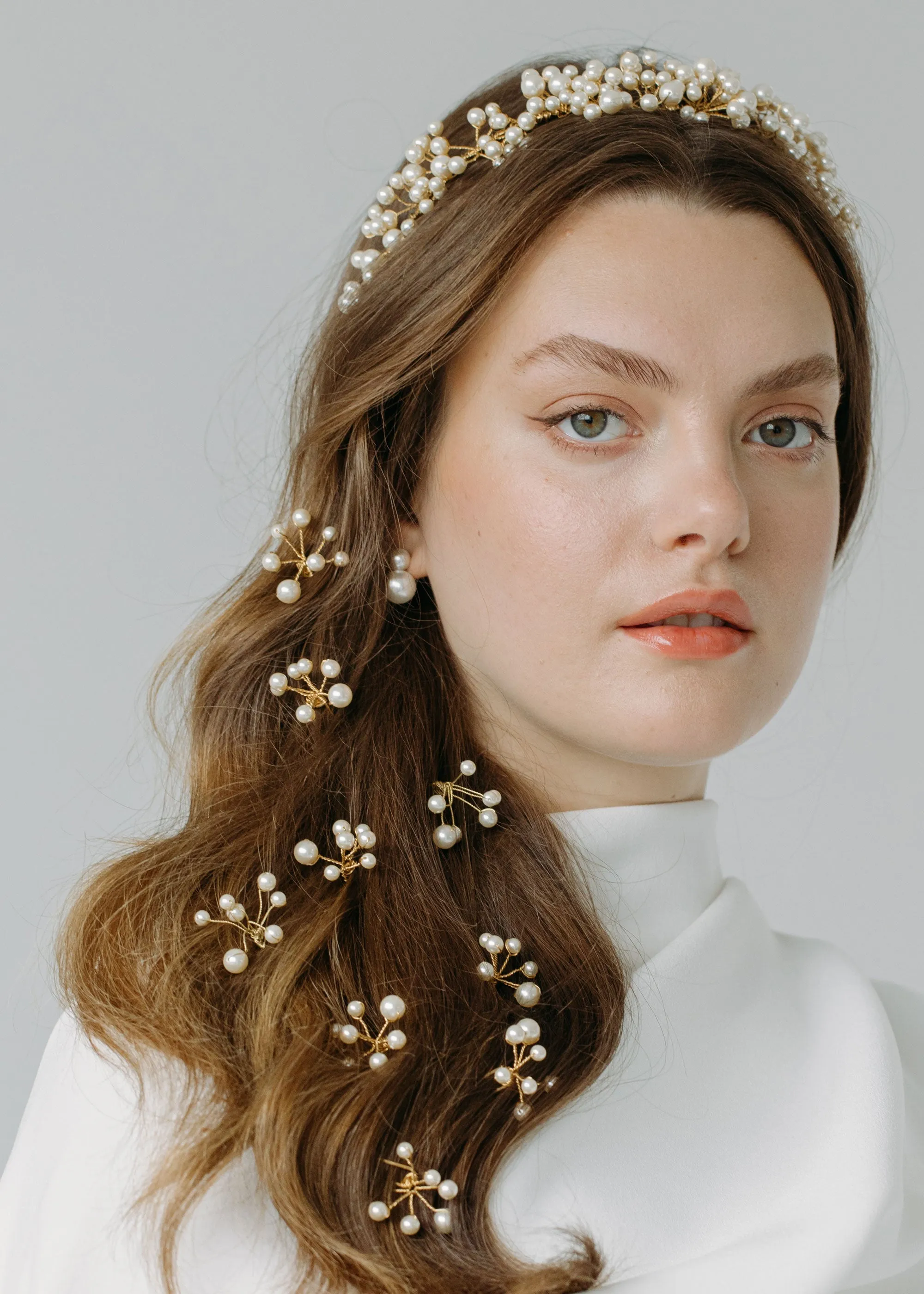 Primavera Tiara -- Pearl Gold