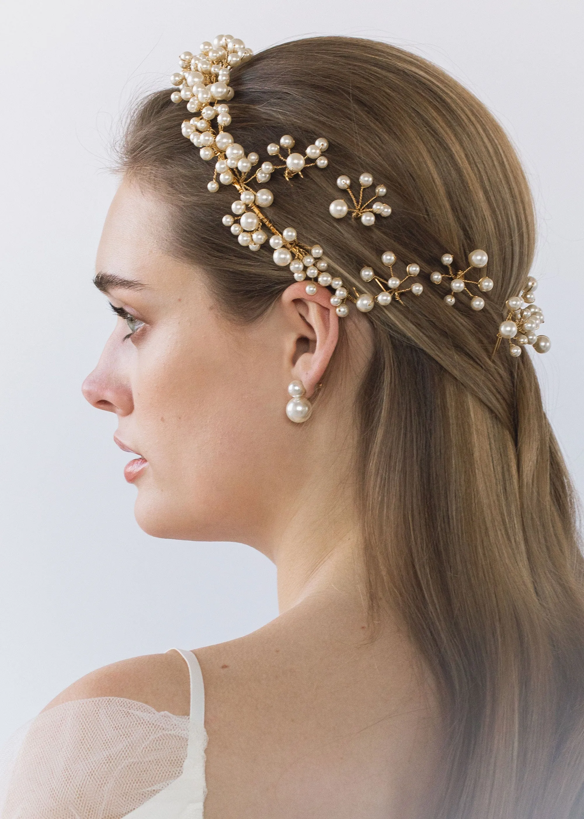 Primavera Tiara -- Pearl Gold