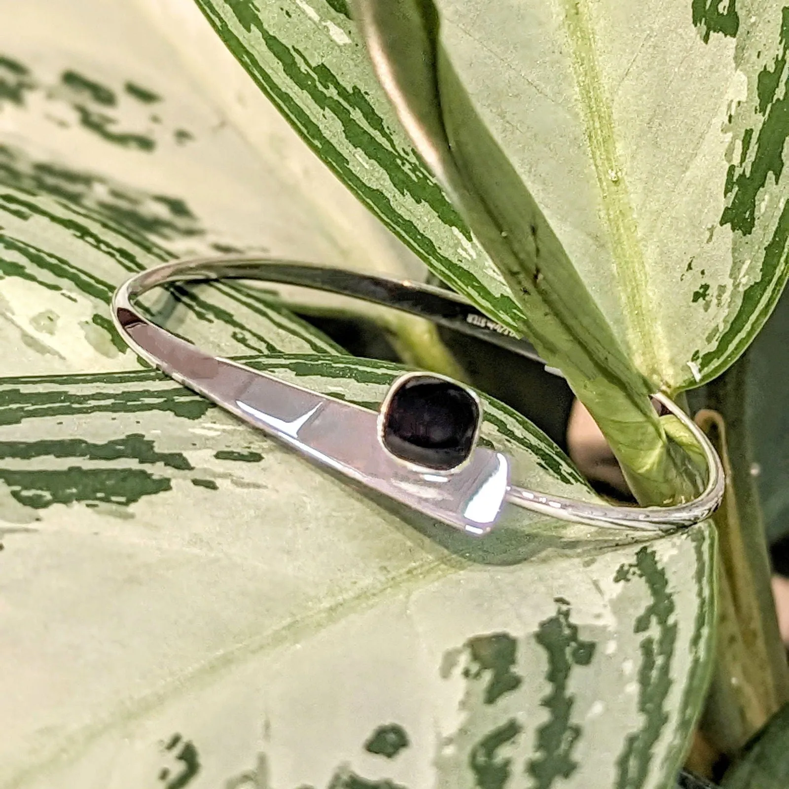 "Camber" Onyx Bracelet