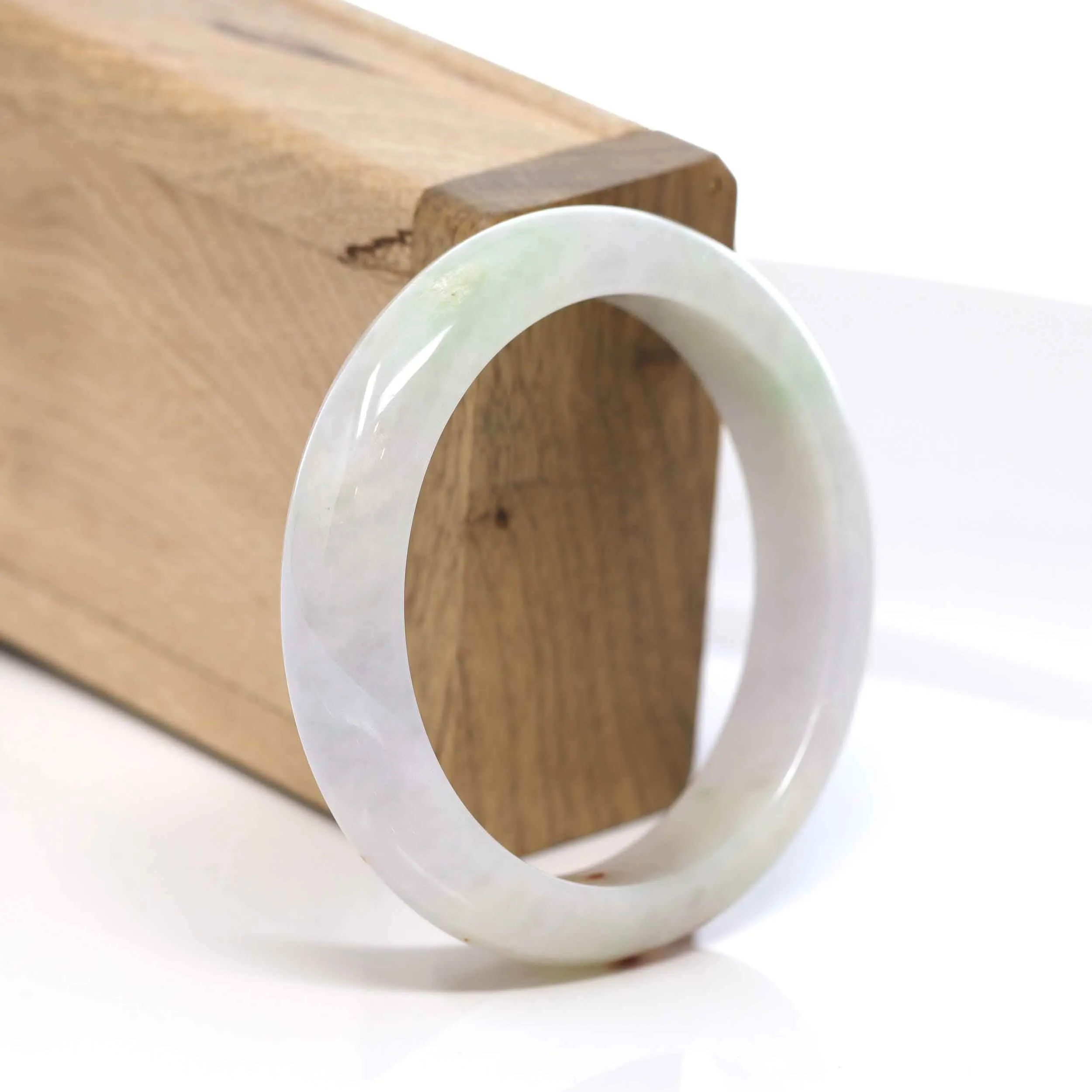 RealJade® "Classic Bangle" Whitish Green Natural Jadeite Jade Bangle (54.21mm ) #572