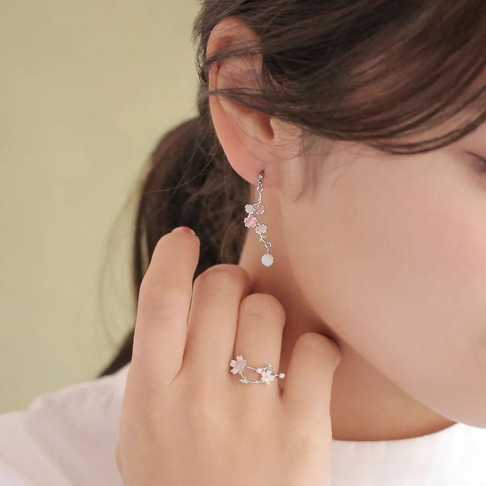 Sakura Linear Earrings