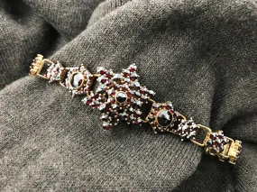 Vintage Art Deco Bohemian gold over 900 silver and rose cut garnet bracelet