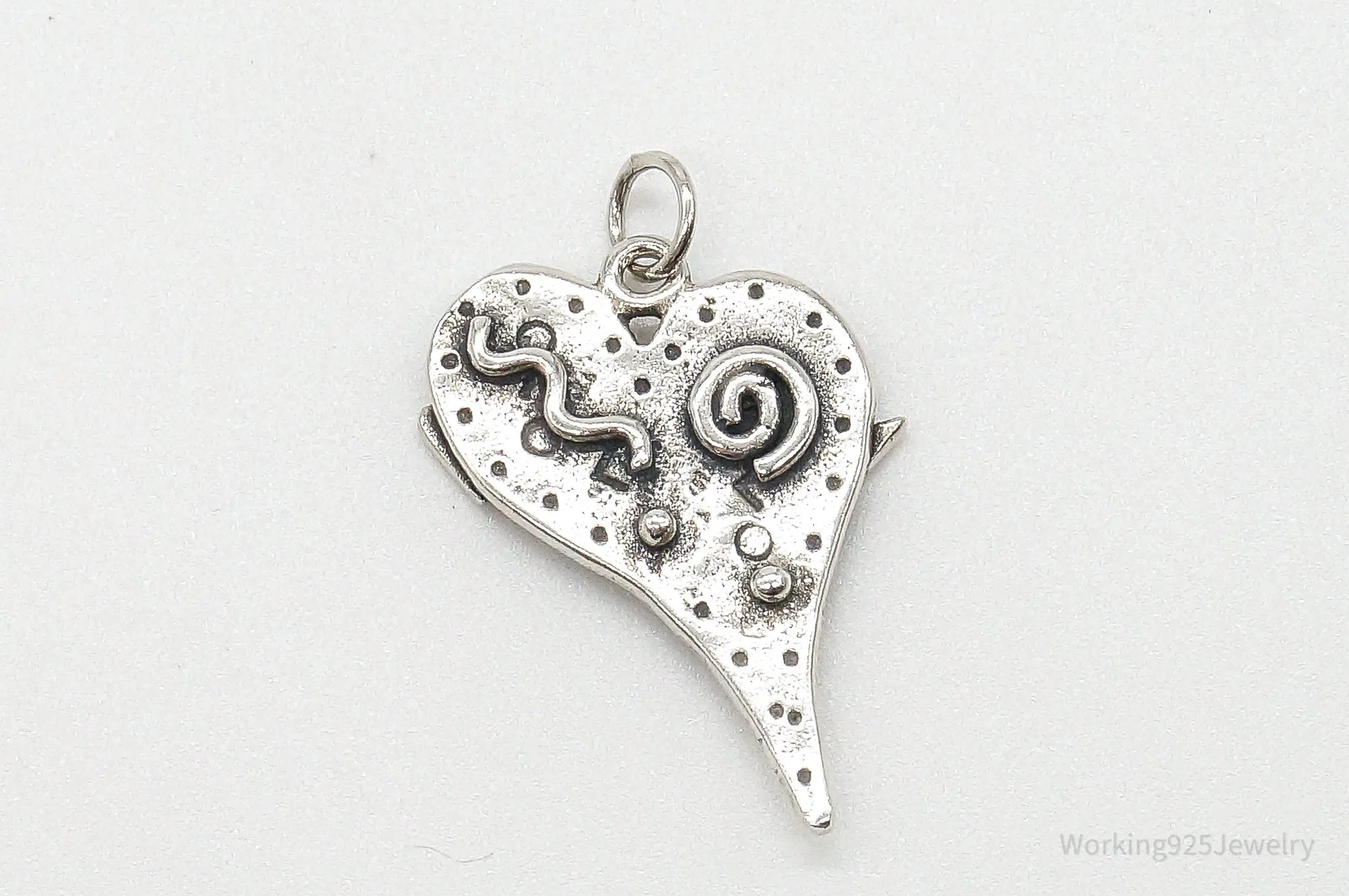 Vintage Artsy Heart Sterling Silver Pendant