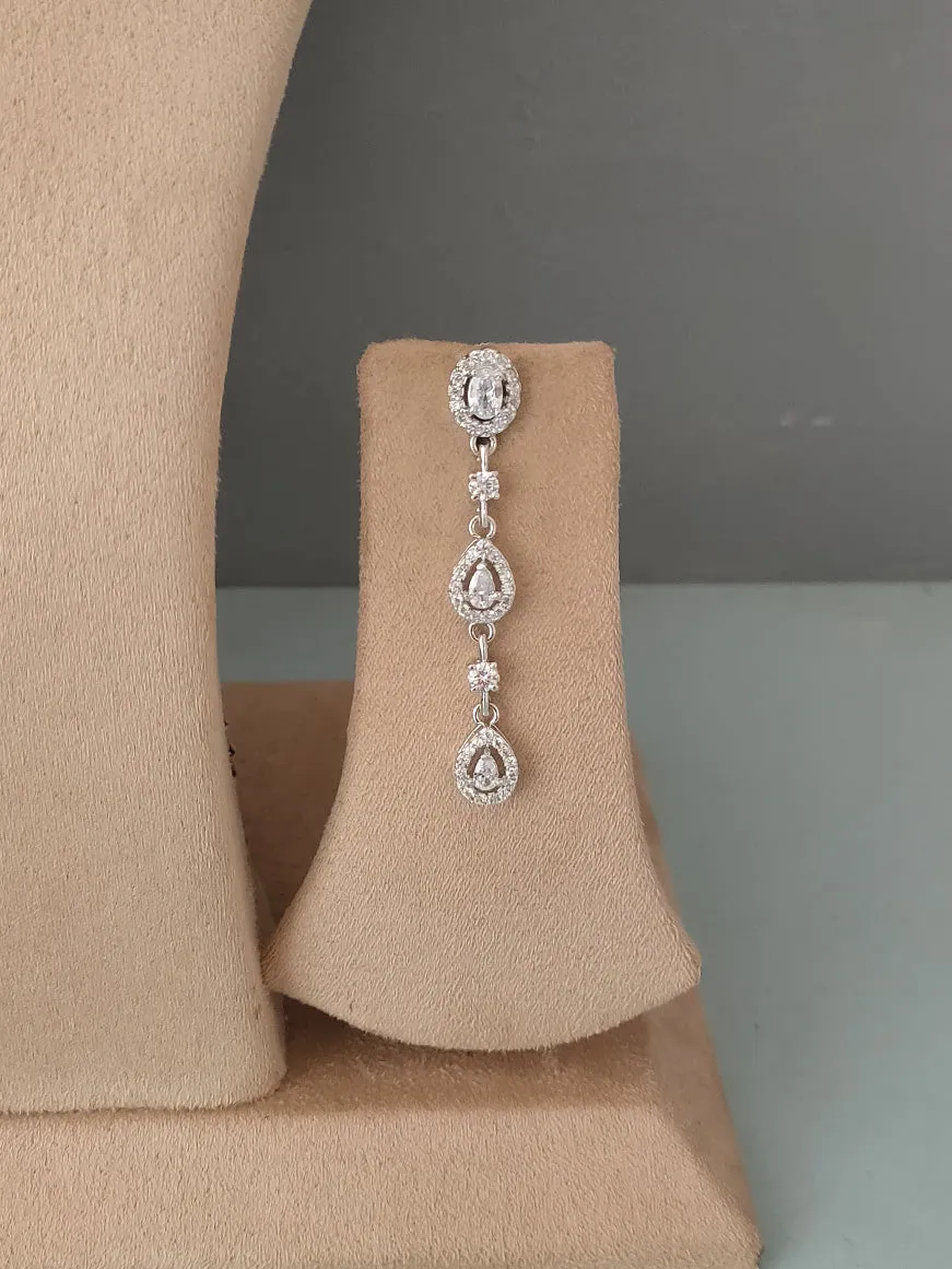 White Color Silver Plated Faux Diamond Necklace Set - CZSET121
