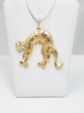 Wild Cheetah Pendant in 14k Yellow Gold